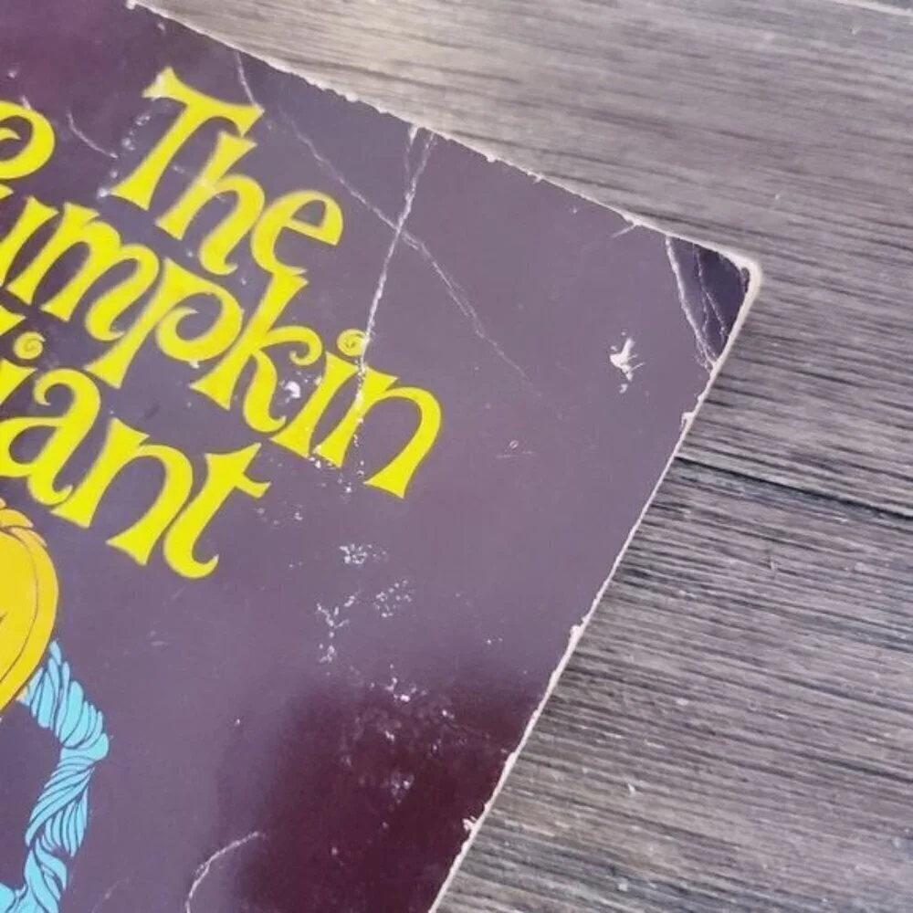 Vintage 70s The Pumpkin Giant by Mary E. Wilkins Picture Book Halloween